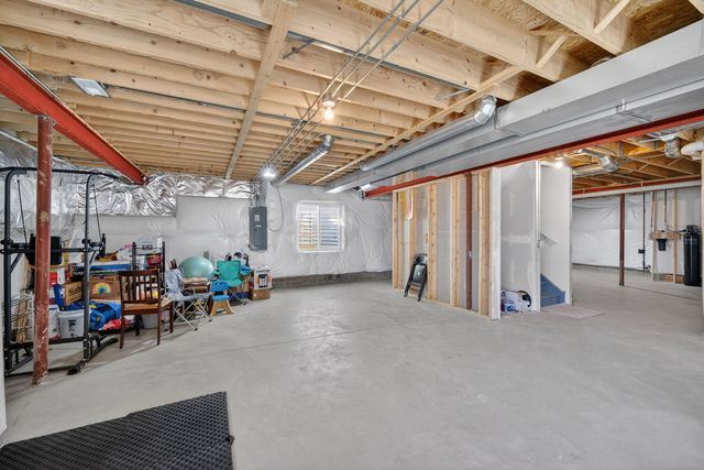 3803 Ivy Lane, Elgin, IL 60124