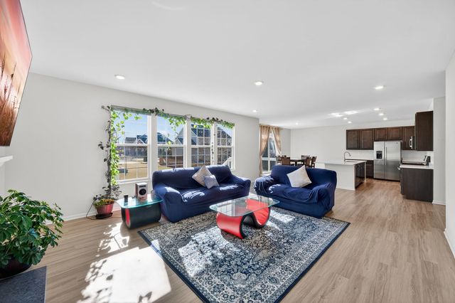 3803 Ivy Lane, Elgin, IL 60124