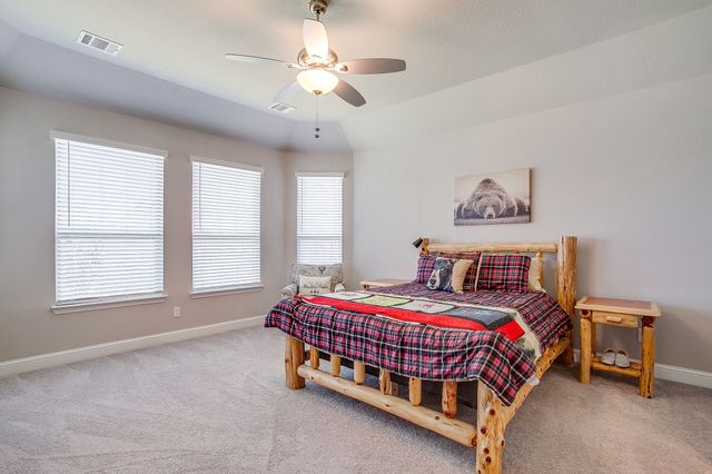 320 Ben Thomas Street, Burleson, TX 76028