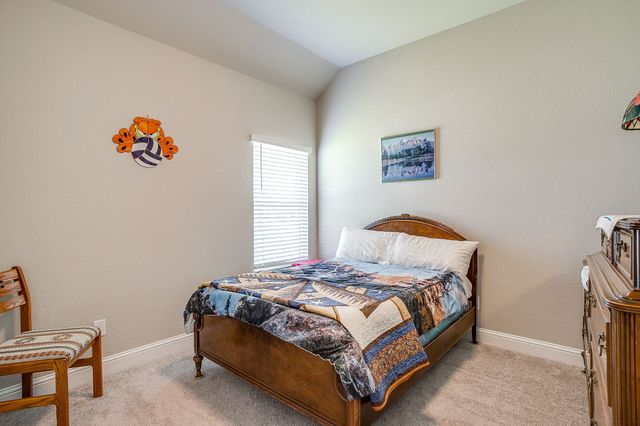 320 Ben Thomas Street, Burleson, TX 76028