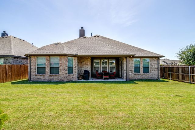320 Ben Thomas Street, Burleson, TX 76028