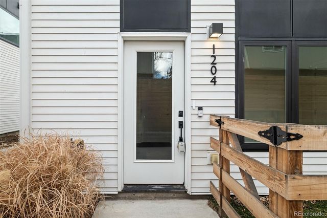 1204 S Reed Way, Lakewood, CO 80232