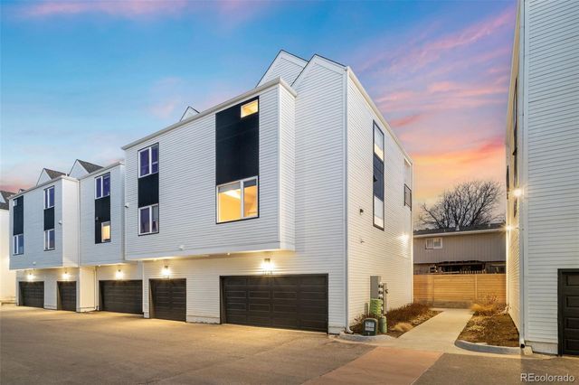 1204 S Reed Way, Lakewood, CO 80232