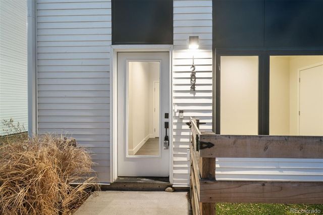 1204 S Reed Way, Lakewood, CO 80232