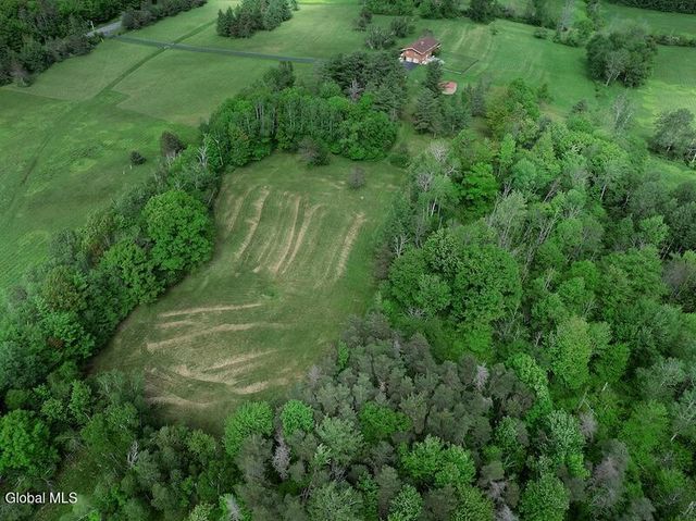 3109 Lake Road, Delanson, NY 12053