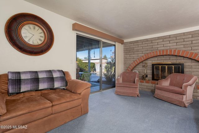 1860 W Zarragoza Place, Tucson, AZ 85704