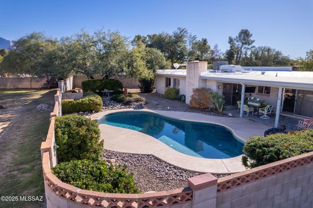 1860 W Zarragoza Place, Tucson, AZ 85704