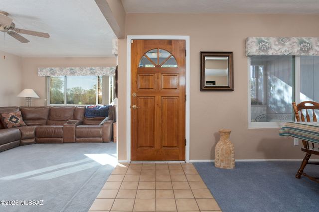 1860 W Zarragoza Place, Tucson, AZ 85704