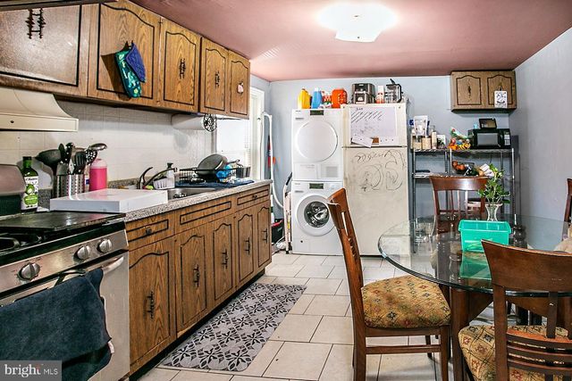 116 FOURTH, Bridgeport, PA 19405