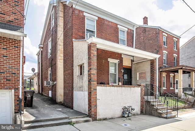 116 FOURTH, Bridgeport, PA 19405