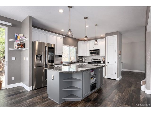 4826 S Ireland St, Aurora, CO 80015