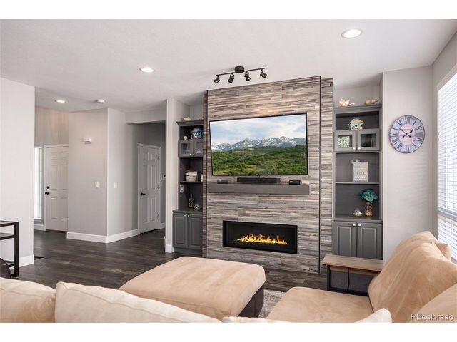 4826 S Ireland St, Aurora, CO 80015