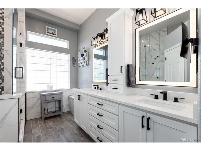 4826 S Ireland St, Aurora, CO 80015