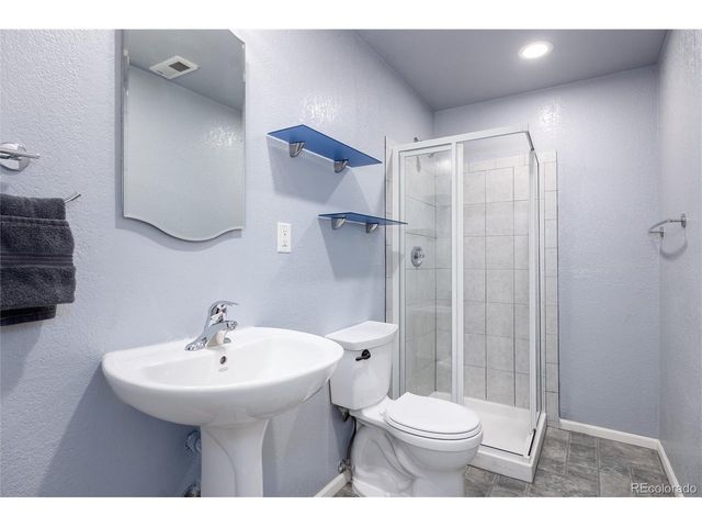 4826 S Ireland St, Aurora, CO 80015