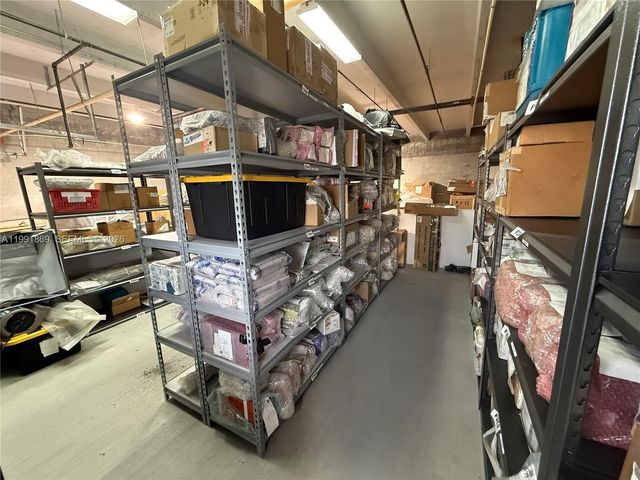 2355 NW 70th Ave D-3, Miami, FL 33122