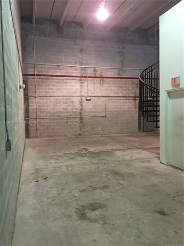 2355 NW 70th Ave D-3, Miami, FL 33122