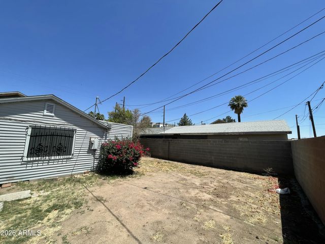 1010 N 18TH Street, Phoenix, AZ 85006