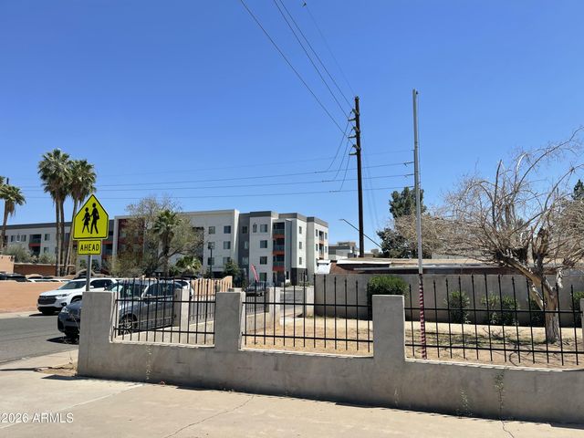 1010 N 18TH Street, Phoenix, AZ 85006