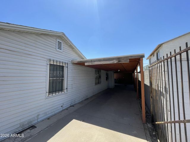 1010 N 18TH Street, Phoenix, AZ 85006