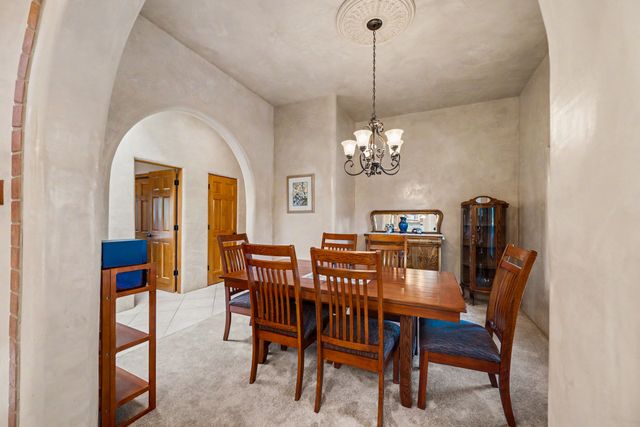 15 Calle Cal, Santa Fe, NM 87508