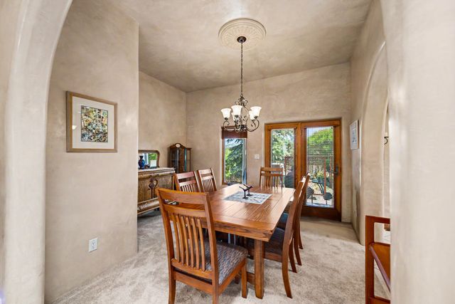15 Calle Cal, Santa Fe, NM 87508