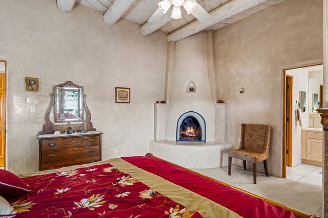 15 Calle Cal, Santa Fe, NM 87508