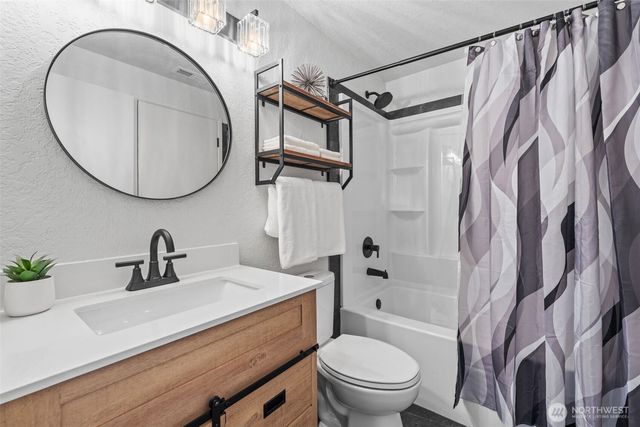 50 NE Bryan Lane, Belfair, WA 98528