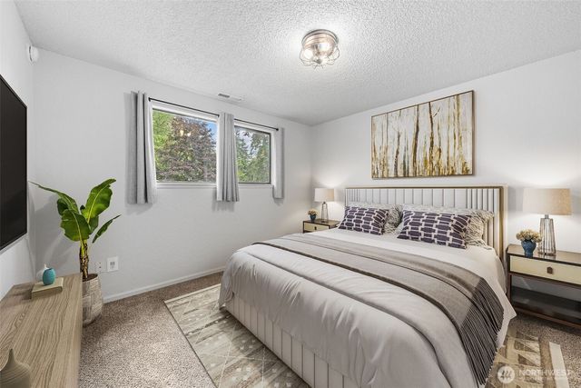 50 NE Bryan Lane, Belfair, WA 98528