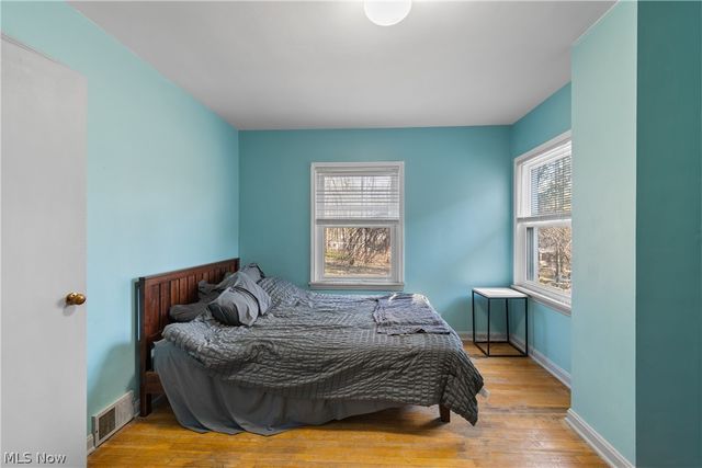 3616 Everett Drive, Norton, OH 44203