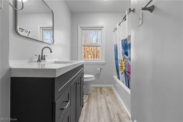 3616 Everett Drive, Norton, OH 44203