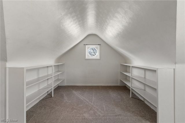 3616 Everett Drive, Norton, OH 44203