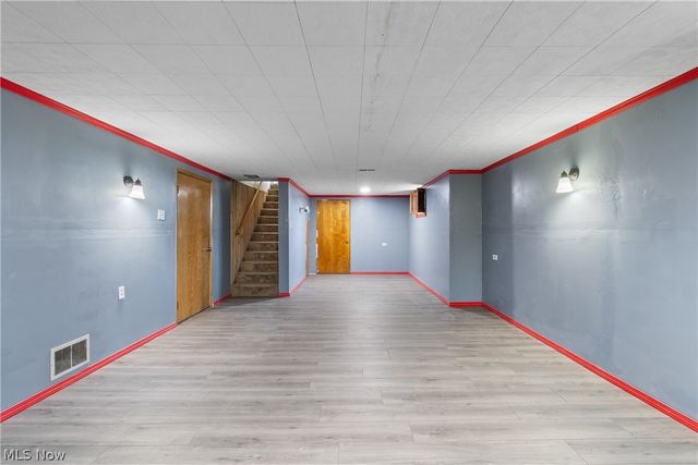 3616 Everett Drive, Norton, OH 44203