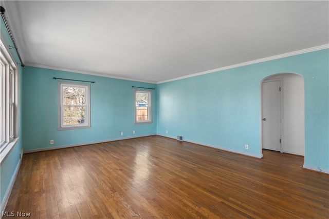 3616 Everett Drive, Norton, OH 44203