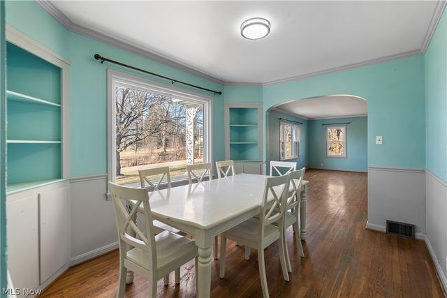 3616 Everett Drive, Norton, OH 44203