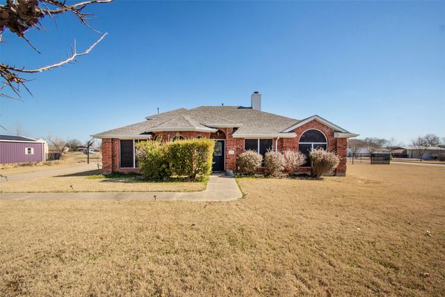 605 Lakeridge Drive, Lavon, TX 75166