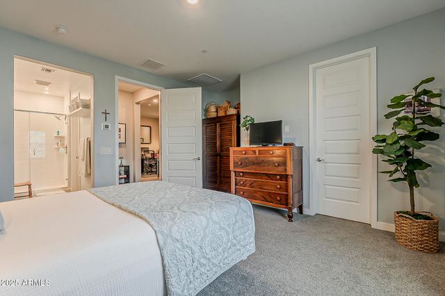 4077 S SABRINA Drive 70, Chandler, AZ 85248