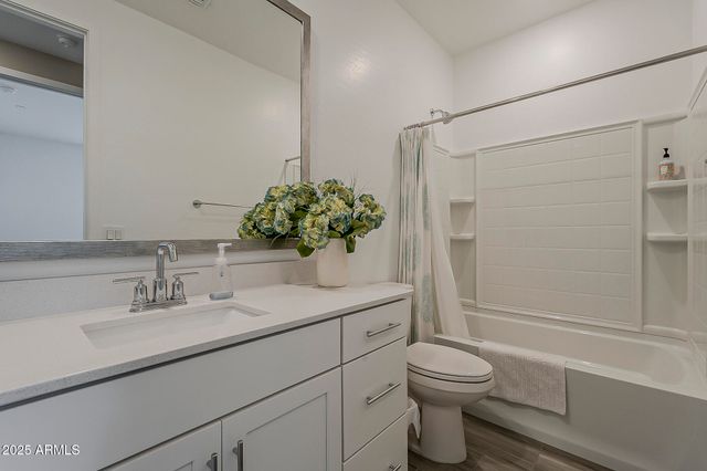 4077 S SABRINA Drive 70, Chandler, AZ 85248