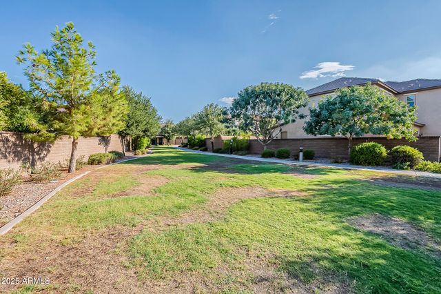 4077 S SABRINA Drive 70, Chandler, AZ 85248