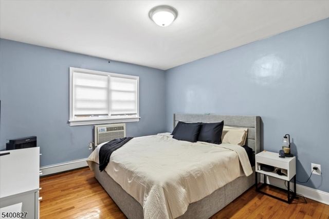 816 W Grand St, Elizabeth City, NJ 07202