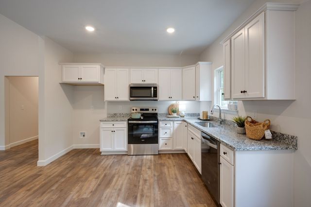 766 Billy Wynn Road, Dickson, TN 37055