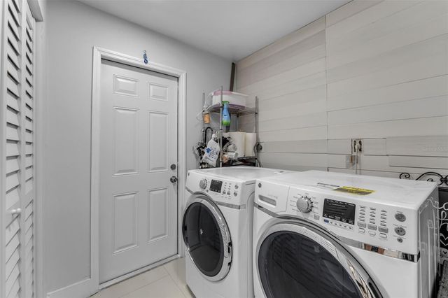 14932 SW 89TH ST, Miami, FL 33196