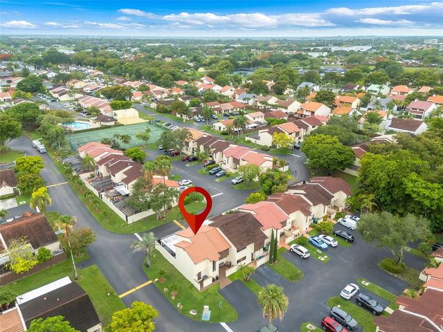14932 SW 89TH ST, Miami, FL 33196