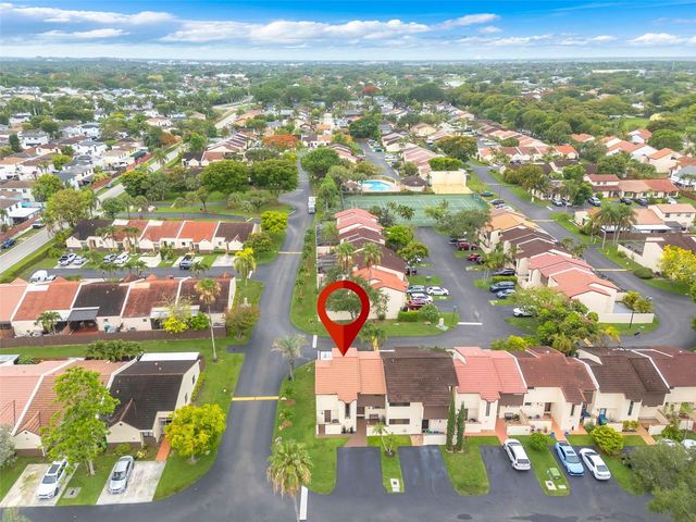 14932 SW 89TH ST, Miami, FL 33196