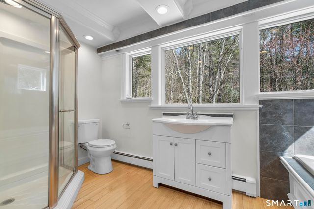 9 Thompson Hill Road, Canton, CT 06019