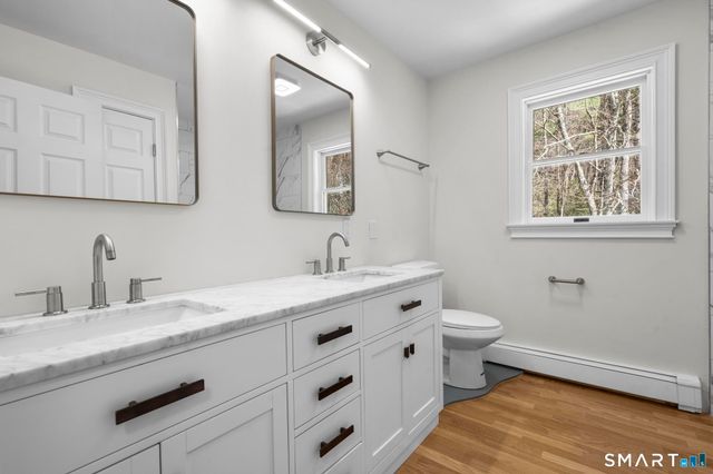 9 Thompson Hill Road, Canton, CT 06019