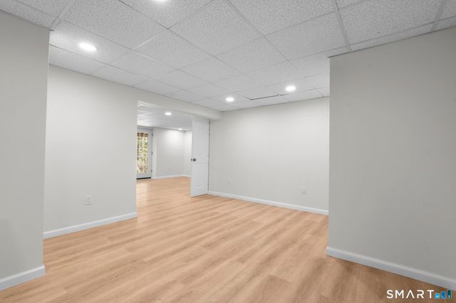 9 Thompson Hill Road, Canton, CT 06019