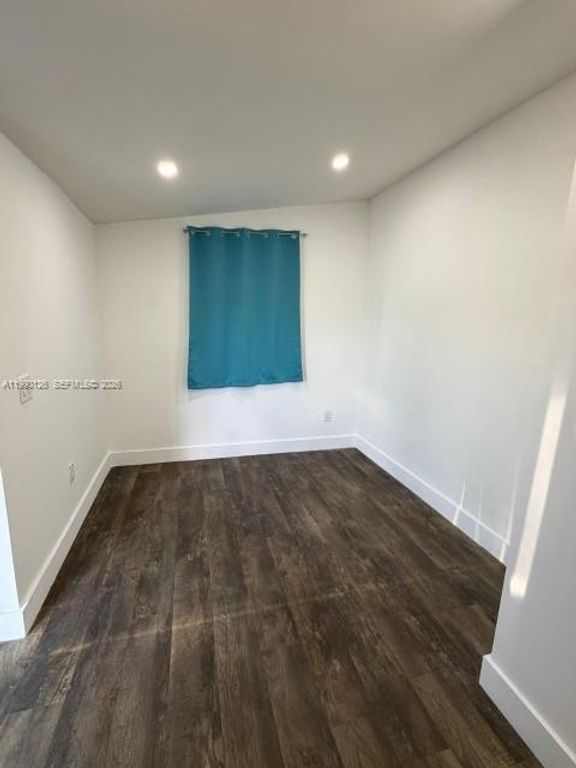 12270 SW 188th Ter A, Miami, FL 33177