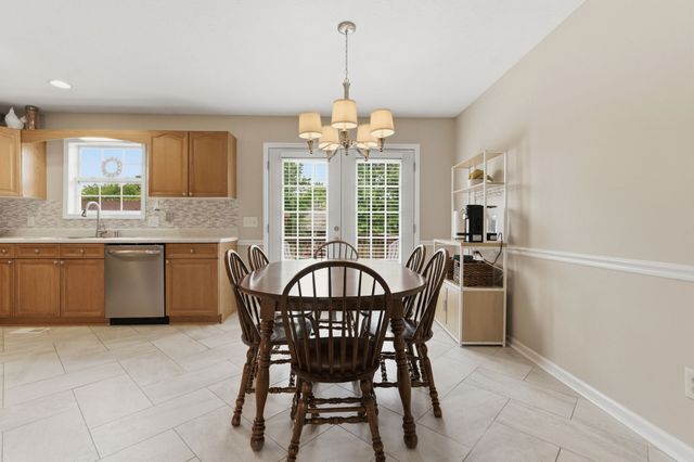3334 Colchester Cir, Lebanon, TN 37087