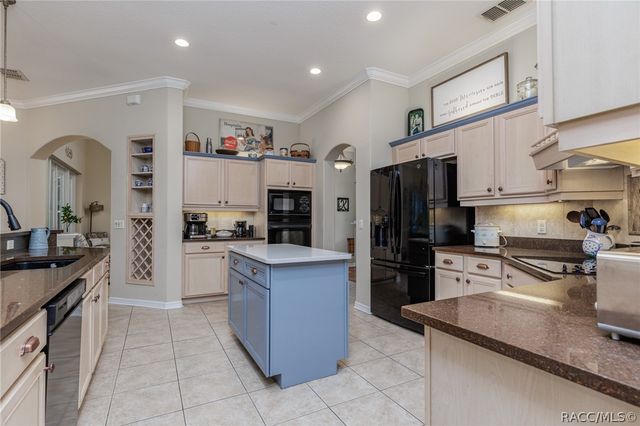 34 Foxglove Court, Homosassa, FL 34446