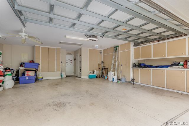 34 Foxglove Court, Homosassa, FL 34446